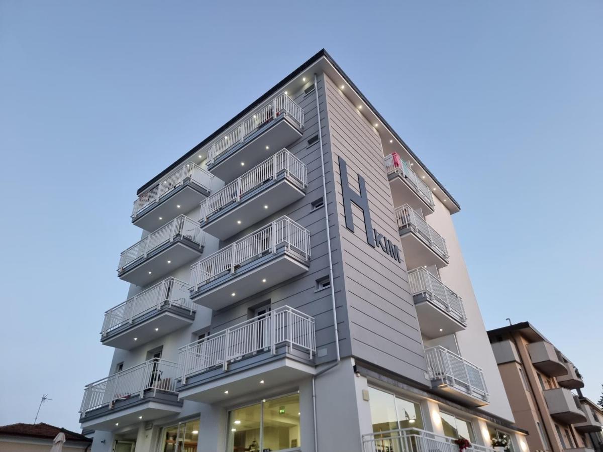 רימיני Hotel Kim מראה חיצוני תמונה