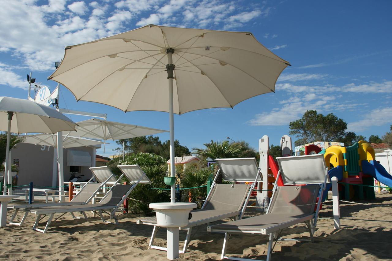 רימיני Hotel Kim מראה חיצוני תמונה